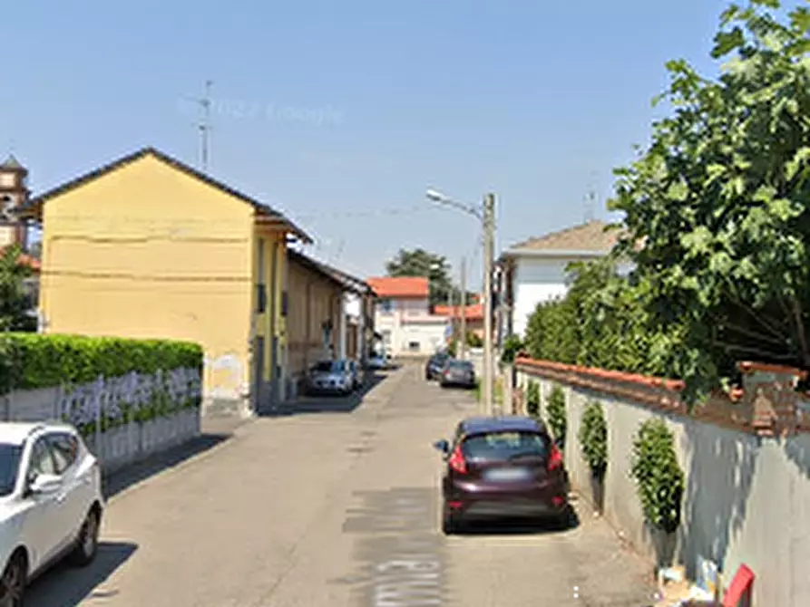 Immagine 15 di Villa in vendita  in Via Damiano Chiesa a Nerviano