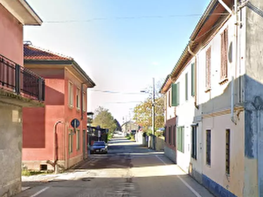 Immagine 7 di Appartamento in vendita  in Via Ernesto Parini a Corbetta