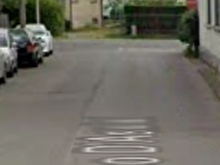 Immagine 6 di Garage in vendita  in Via San Francesco d'Assisi a Giussano