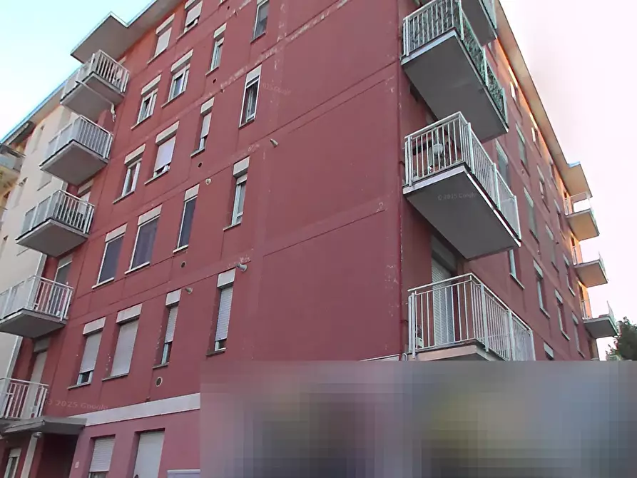 Immagine 5 di Appartamento in vendita  in Via Cesare Battisti a Paderno Dugnano