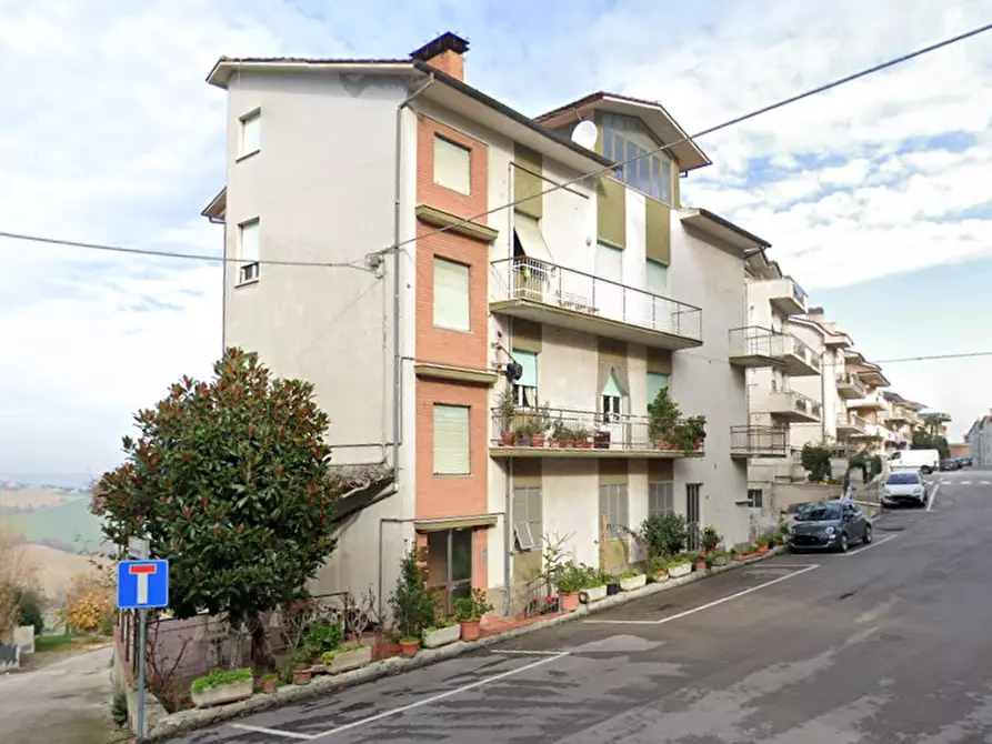 Immagine 5 di Appartamento in vendita  in Via Alessandro Manzoni a Montegranaro