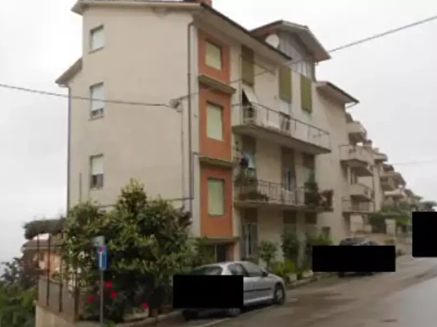 Immagine 10 di Appartamento in vendita  in Via Alessandro Manzoni a Montegranaro