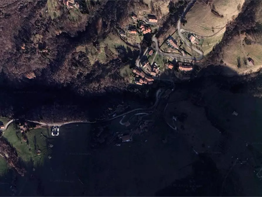 Immagine 2 di Porzione di casa in vendita  in Via Provinciale a Grone