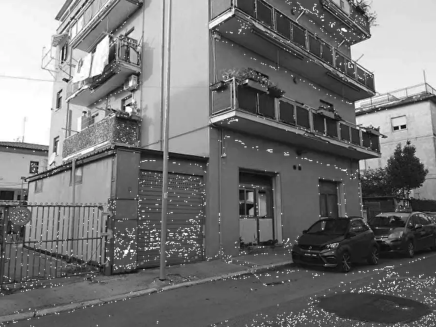 Immagine 6 di Appartamento in vendita  in Via Giulio Cesare a Aprilia