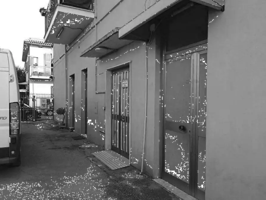 Immagine 8 di Appartamento in vendita  in Via Giulio Cesare a Aprilia