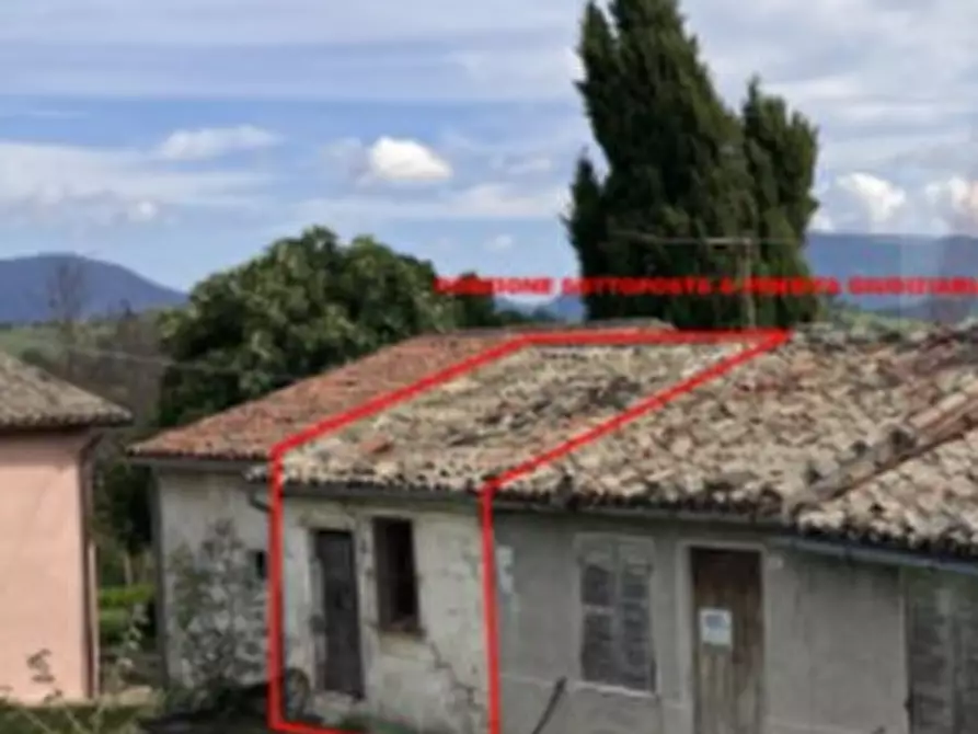 Immagine 4 di Rustico / casale in vendita  in Strada Monte Peruzzo a Cagli
