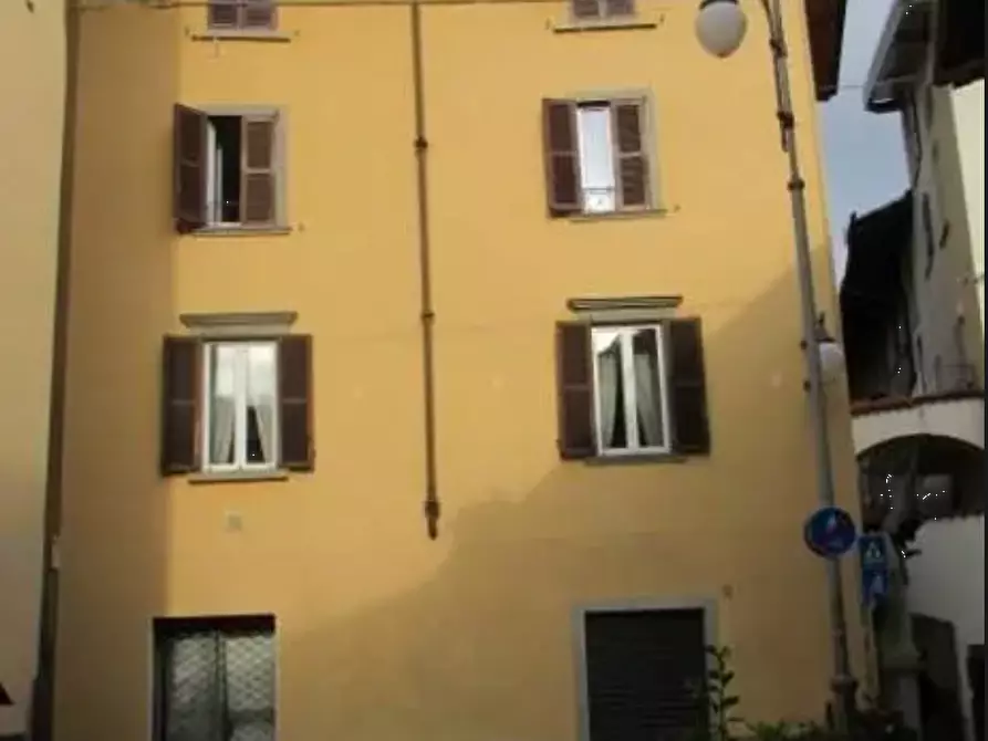 Immagine 3 di Appartamento in vendita  in Via S. Pietro a Alzano Lombardo