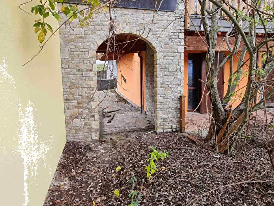 Immagine 6 di Appartamento in vendita  in Via Camarelli a San Giovanni Bianco