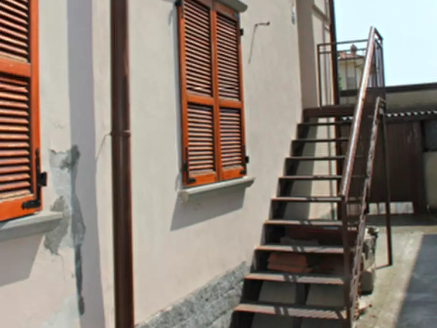 Immagine 3 di Appartamento in vendita  in Via Giuseppe Giusti  a Castelli Calepio