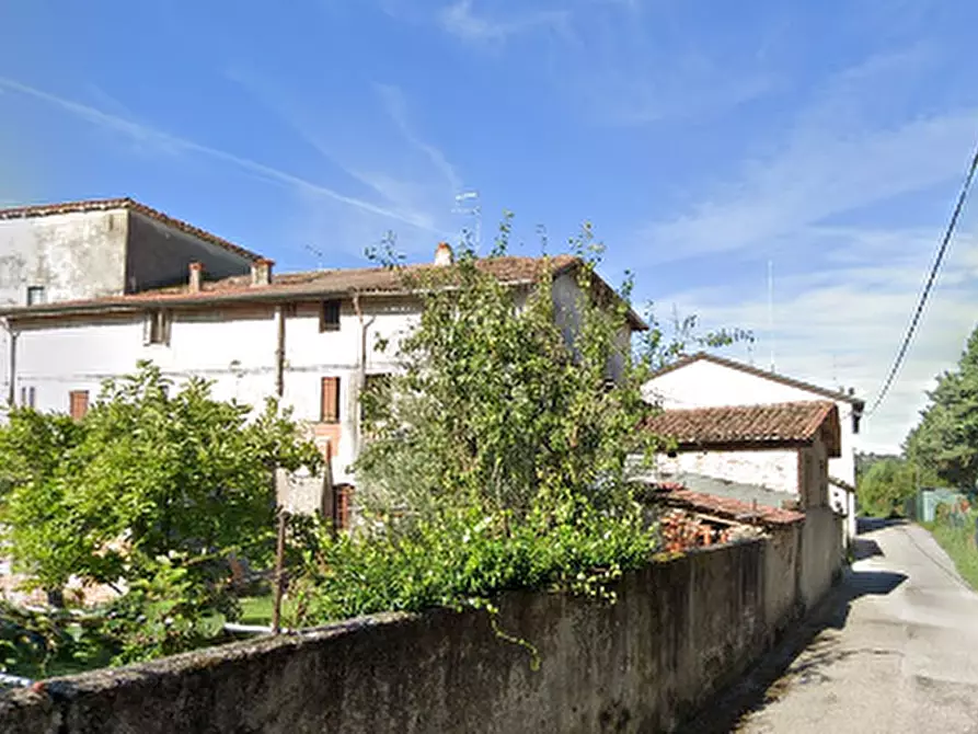 Immagine 10 di Appartamento in vendita  in Via Sardegna a Vicenza