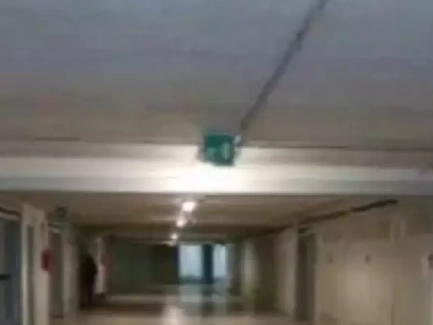 Immagine 1 di Garage in vendita  in Via Giamosa a Belluno