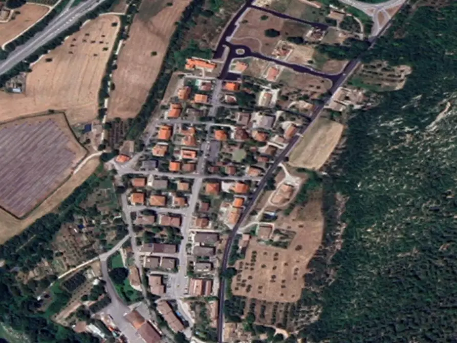 Immagine 2 di Terreno edificabile in vendita  in Via Lazio a Fossombrone