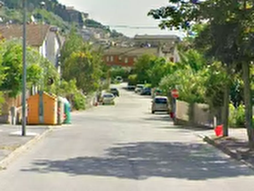 Immagine 6 di Terreno edificabile in vendita  in Via Lazio a Fossombrone