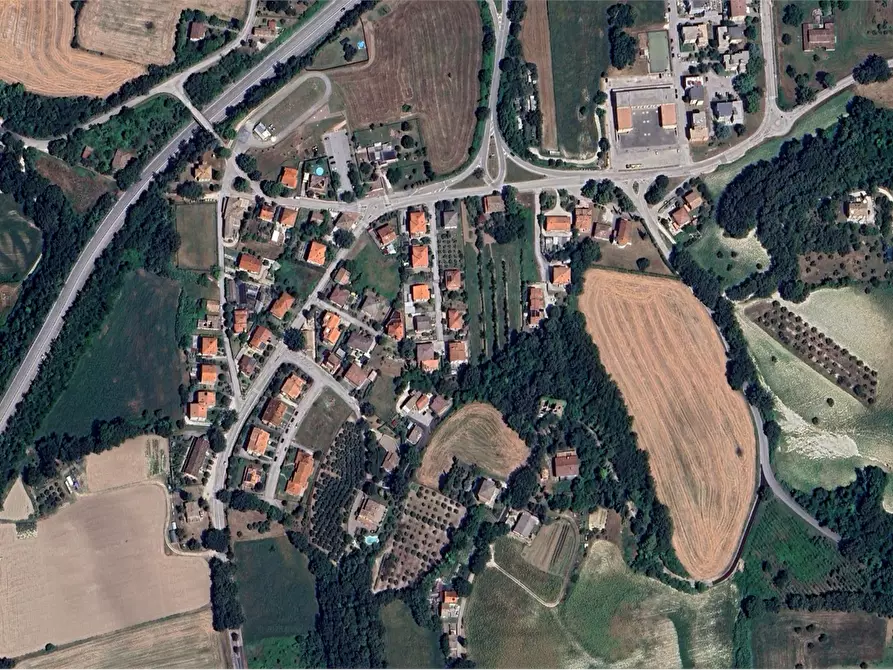 terreno edificabile in vendita a Sant'Ippolito