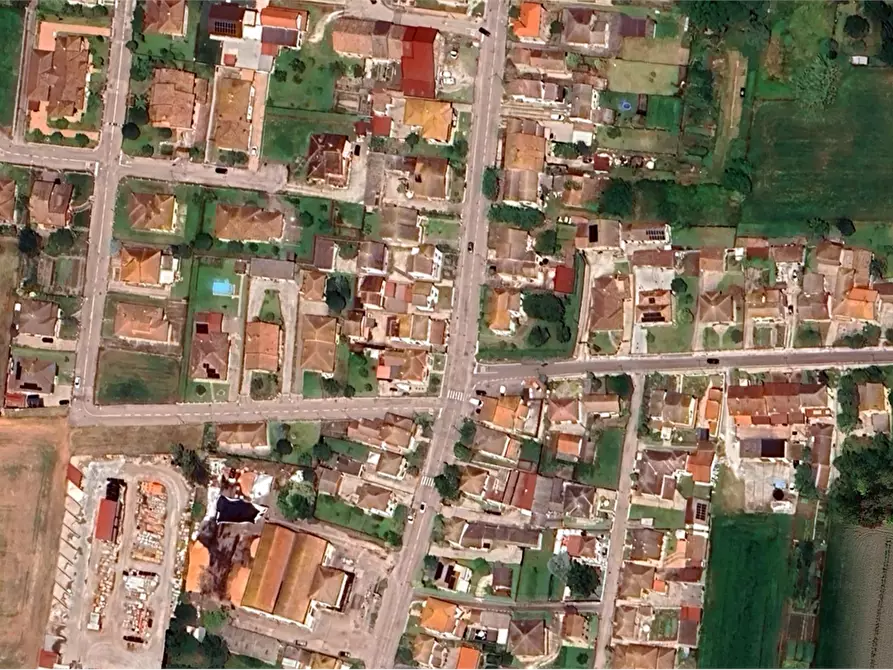 Immagine 3 di Appartamento in vendita  in Via Filippo Pivanti a Riva Del Po