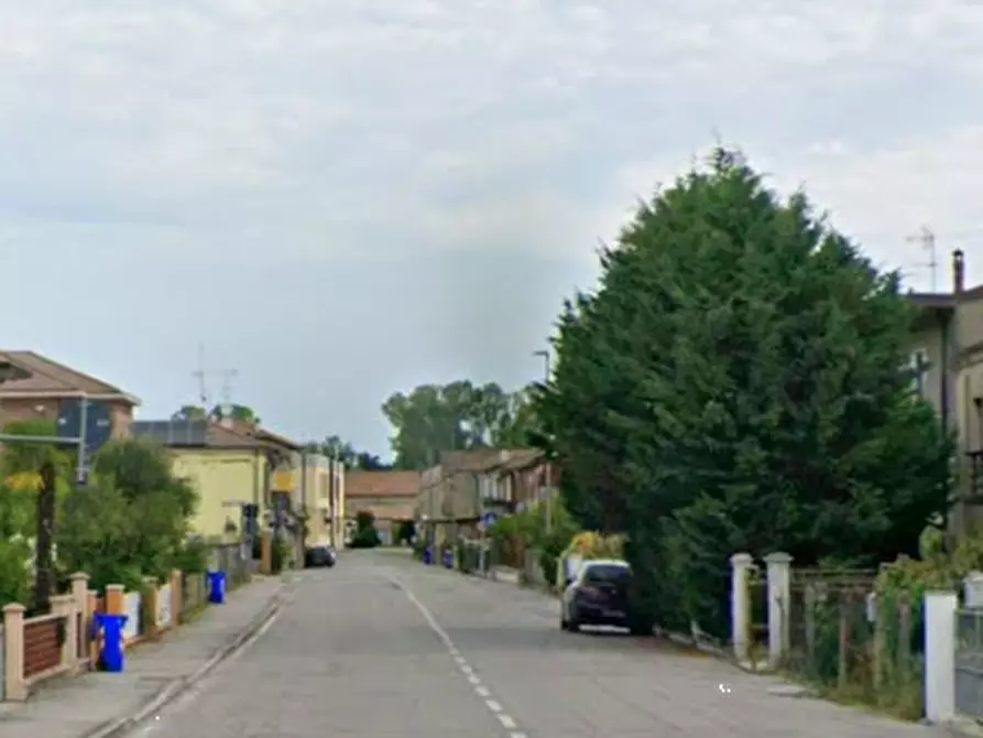 Immagine 16 di Appartamento in vendita  in Via Filippo Pivanti a Riva Del Po