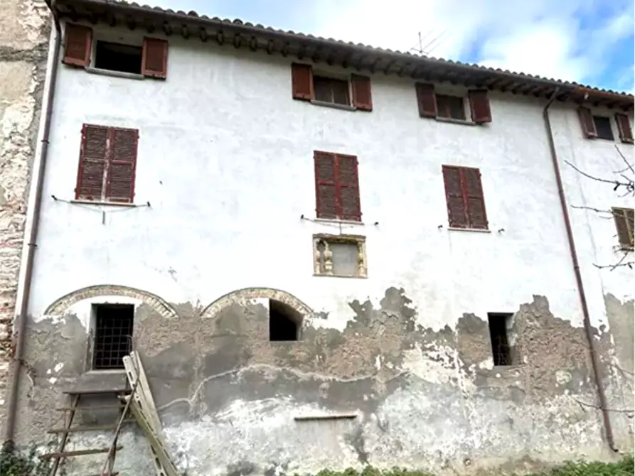 Immagine 3 di Appartamento in vendita  in Via delle Tinte  a Fossombrone