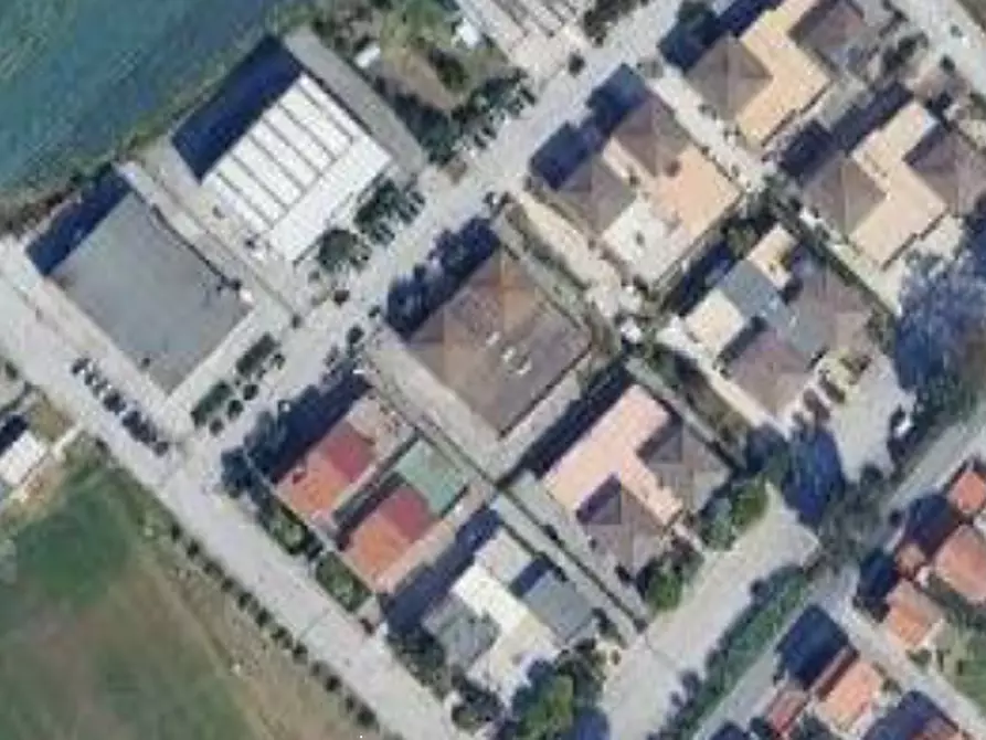 Immagine 11 di Ufficio in vendita  in Via Enrico De Nicola a Sant'elpidio A Mare