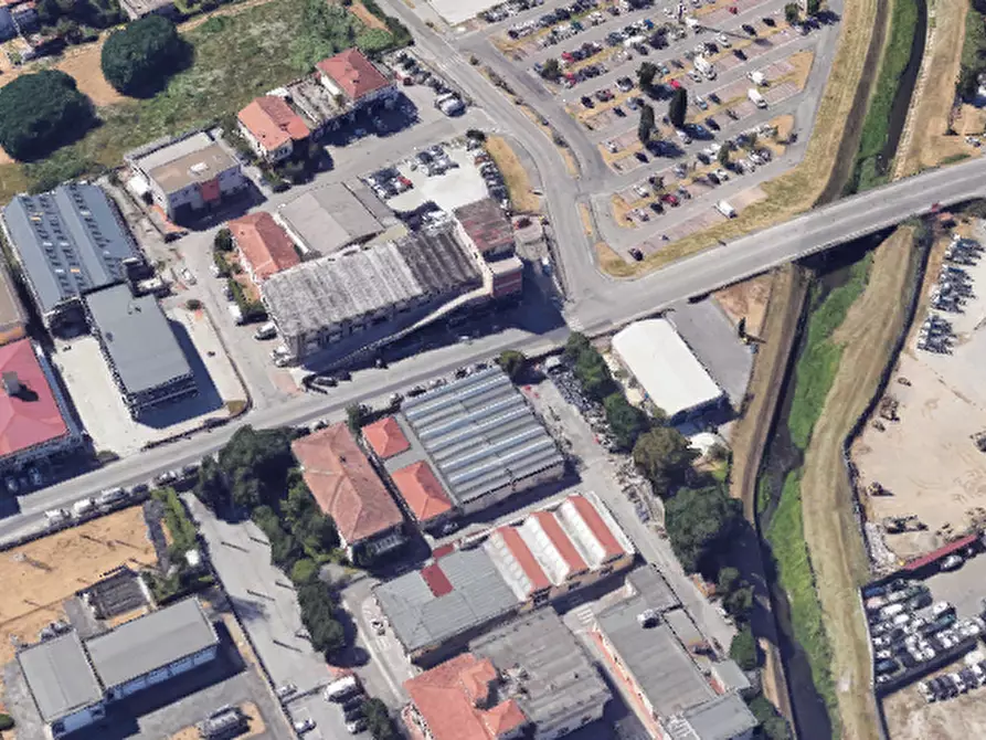 Immagine 12 di Ufficio in vendita  in  Via Lorenzo Ghiberti a Pistoia