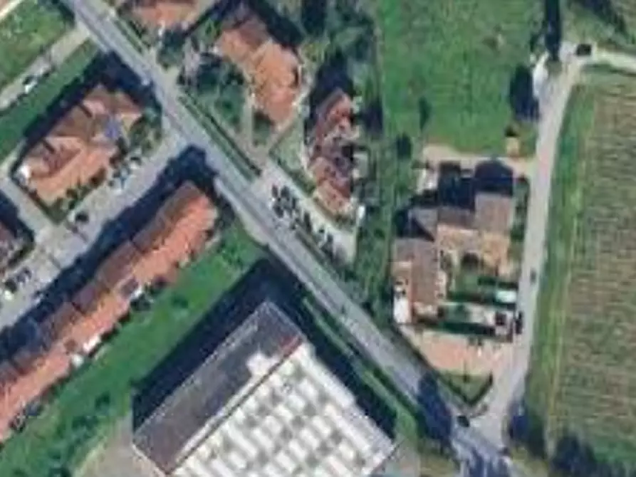 Immagine 20 di Appartamento in vendita  in Via Montalese a Pistoia