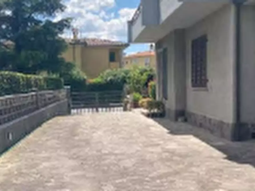 Immagine 9 di Appartamento in vendita  in Via Montalese a Pistoia