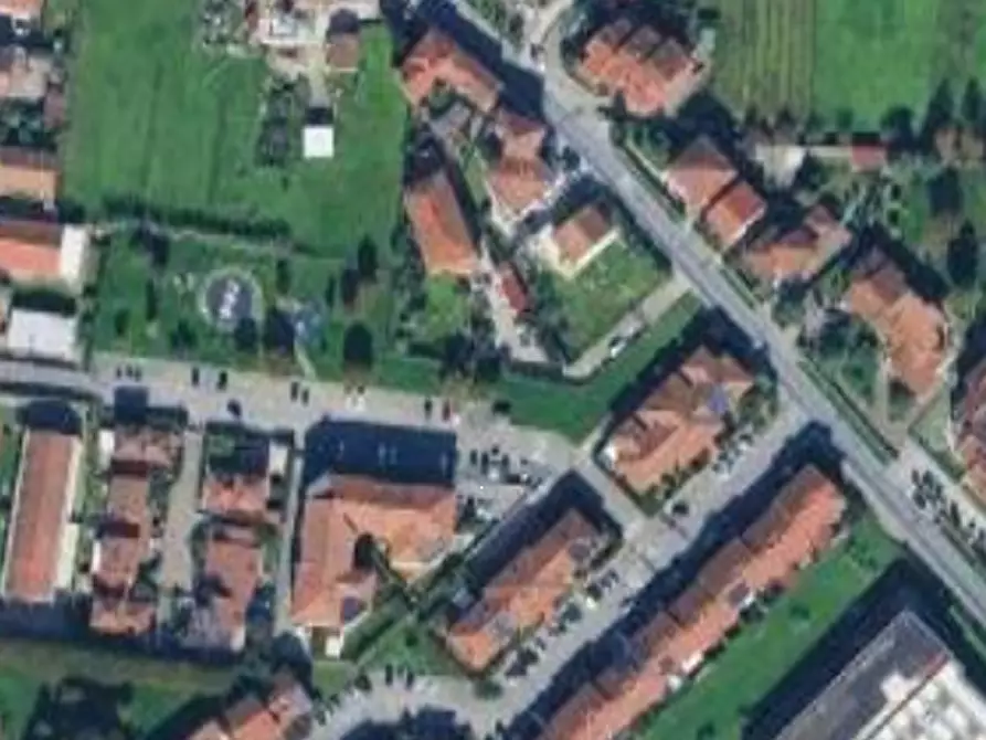 Immagine 18 di Appartamento in vendita  in Via Montalese a Pistoia