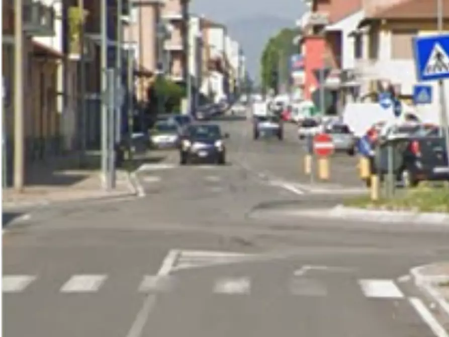 Immagine 7 di Negozio in vendita  in Strada Stupinigi a Moncalieri