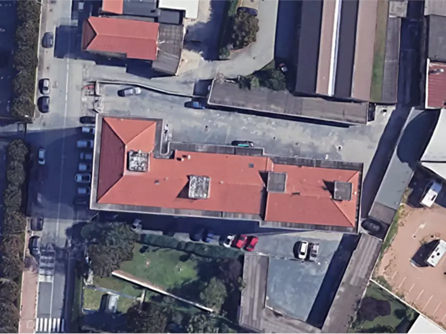 Immagine 8 di Negozio in vendita  in Strada Stupinigi a Moncalieri