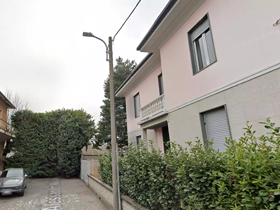Immagine 7 di Villa in vendita  in via Manzoni a Albiate