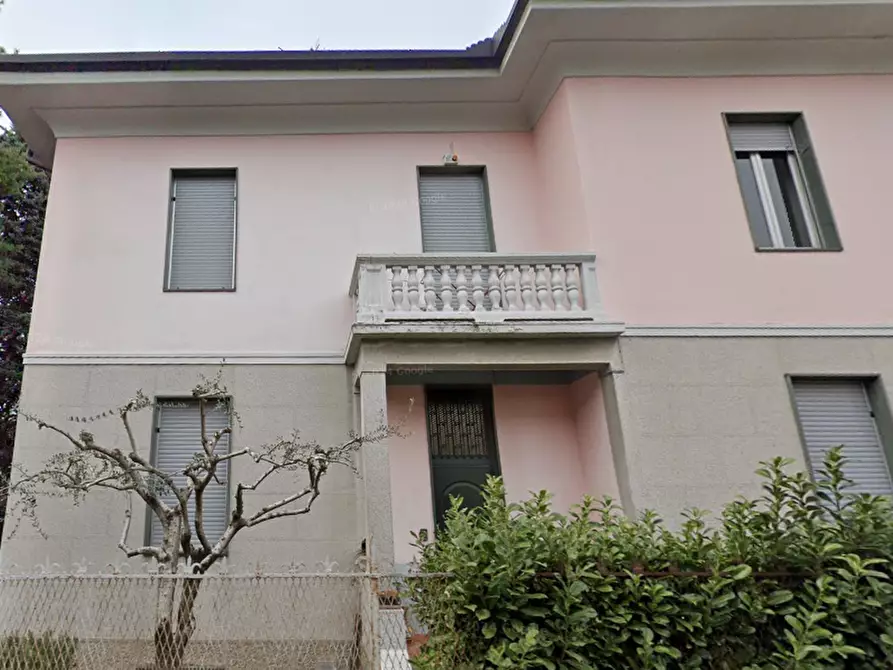 Immagine 11 di Villa in vendita  in via Manzoni a Albiate