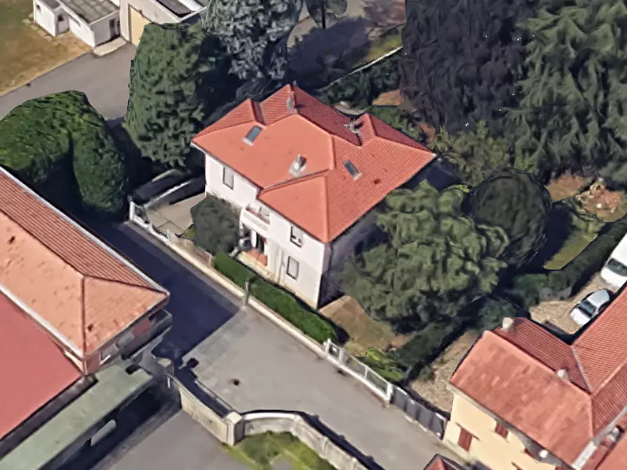 Immagine 15 di Villa in vendita  in via Manzoni a Albiate