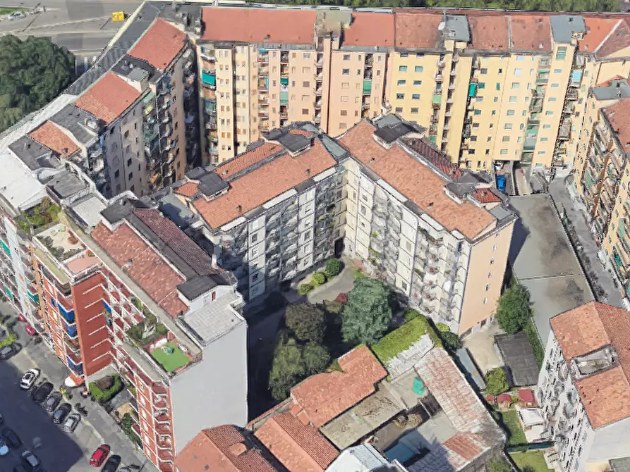 Immagine 8 di Appartamento in vendita  in Via Sofonisba Anguissola a Milano