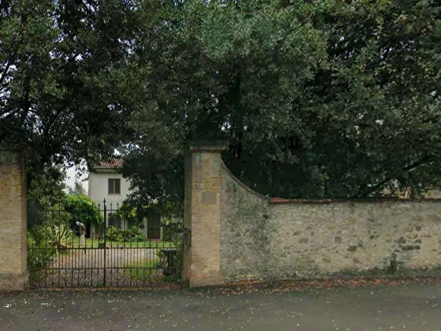 Immagine 6 di Villa in vendita  in Via Santa Lucia a Vigolzone