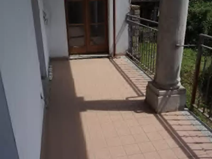 Immagine 22 di Villa in vendita  in Via Santa Lucia a Vigolzone
