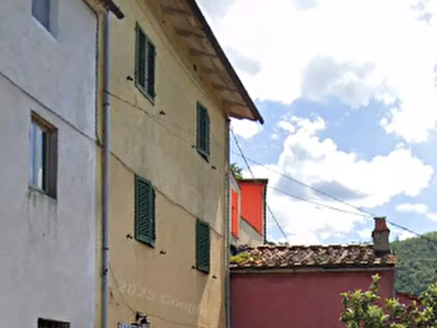 Immagine 1 di Appartamento in vendita  in Via Capanne di Valdibrana a Pistoia