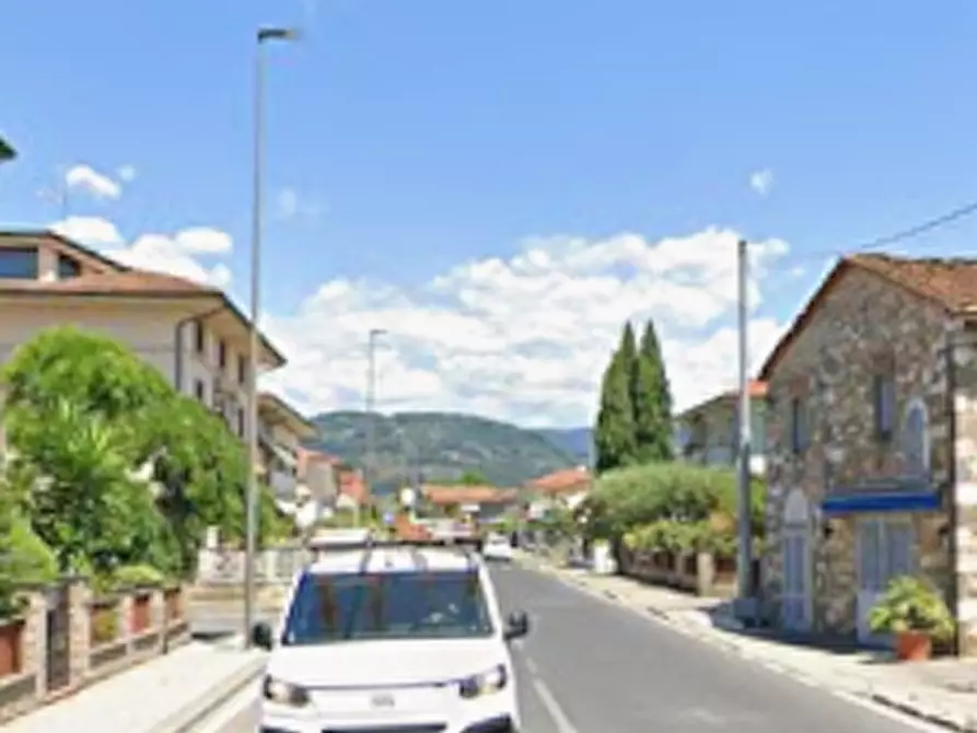 Immagine 3 di Appartamento in vendita  in Via Biscolla a Montecatini Terme