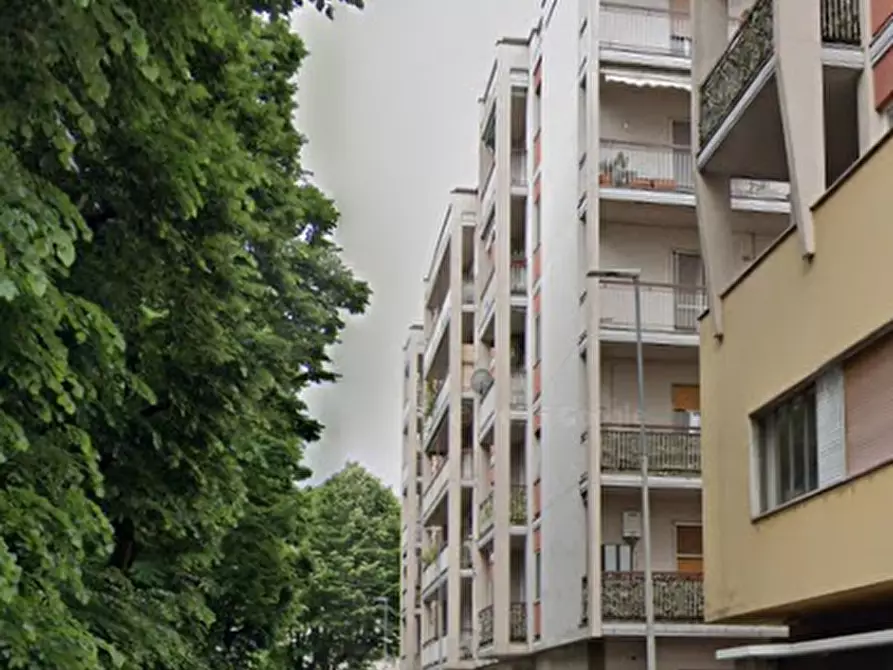 Immagine 8 di Appartamento in vendita  in piazza Vittorio Veneto a Vigevano