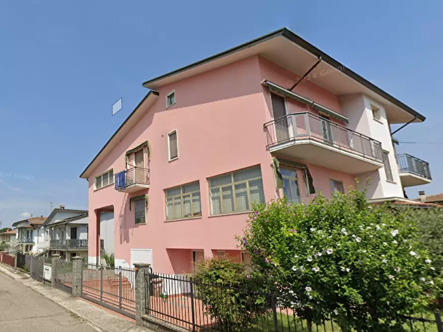 Immagine 8 di Appartamento in vendita  in Viale Due Giugno a Castel San Giovanni