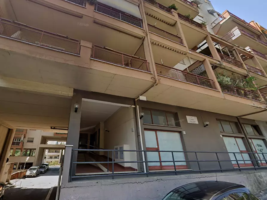 Immagine 2 di Negozio in vendita  in F.V. Nardelli a Roma