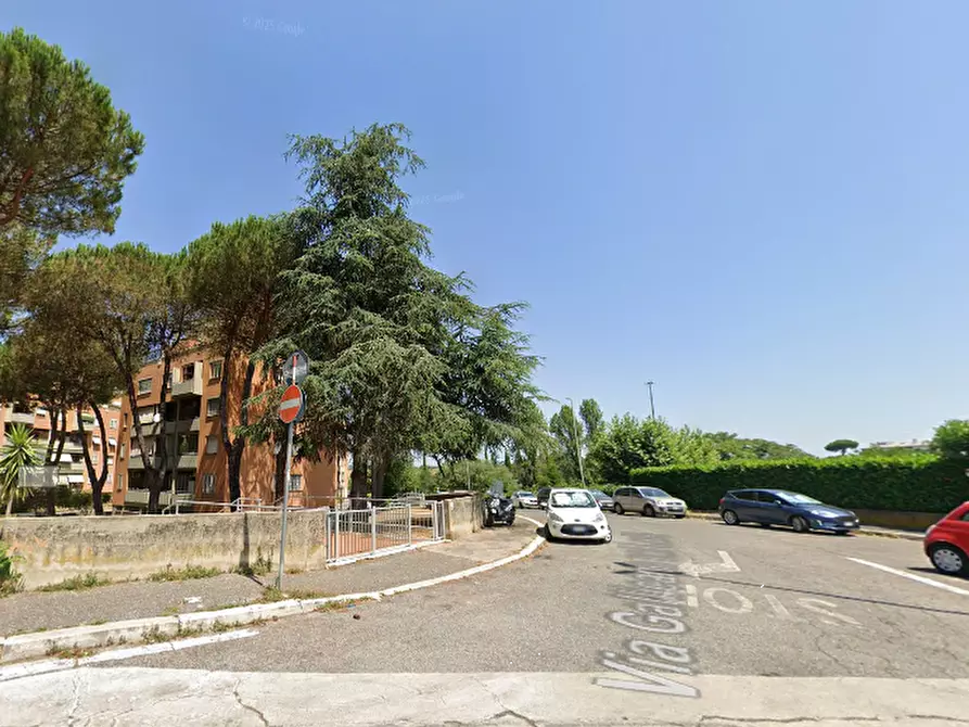 Immagine 6 di Appartamento in vendita  in Via Gallicano nel Lazio a Roma