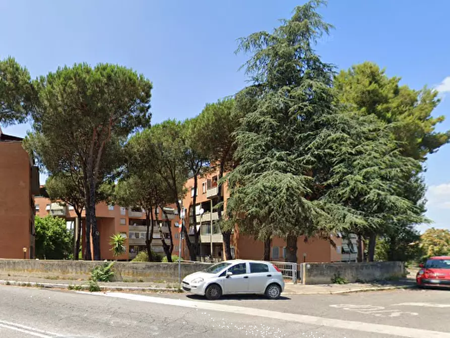Immagine 12 di Appartamento in vendita  in Via Gallicano nel Lazio a Roma