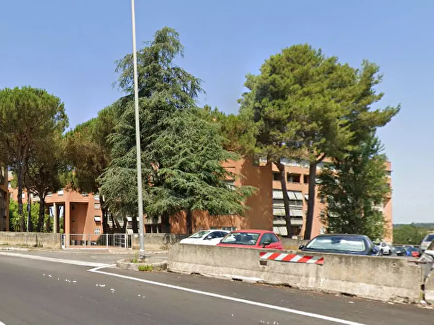 Immagine 16 di Appartamento in vendita  in Via Gallicano nel Lazio a Roma