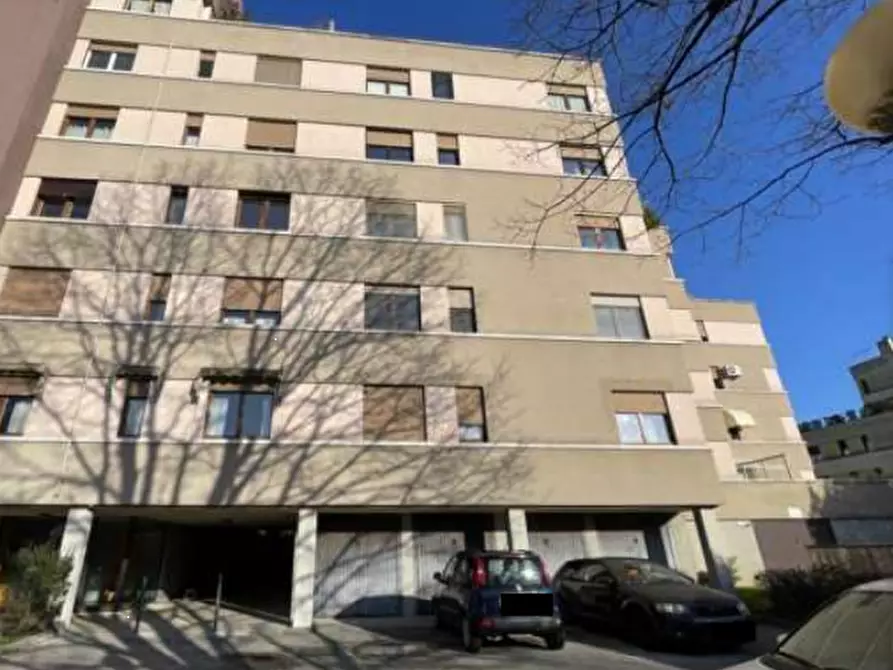 Immagine 2 di Appartamento in vendita  in via Albona a Treviso