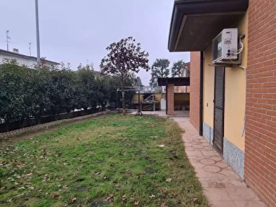 Immagine 8 di Villetta a schiera in vendita  in Viale Madre Teresa di Calcutta  a Caselle Lurani