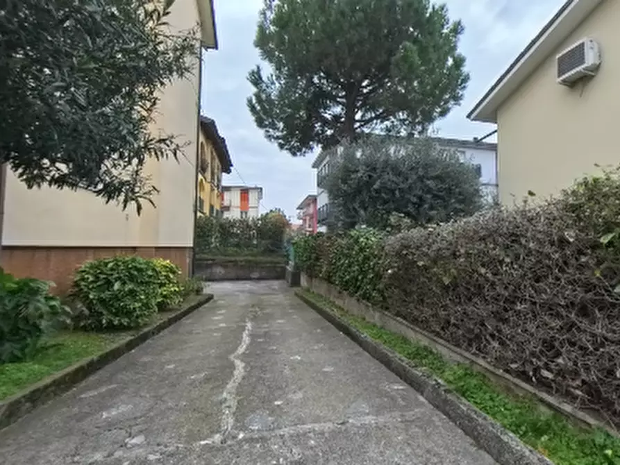 Immagine 13 di Appartamento in vendita  in Via Bertanza a Desenzano Del Garda