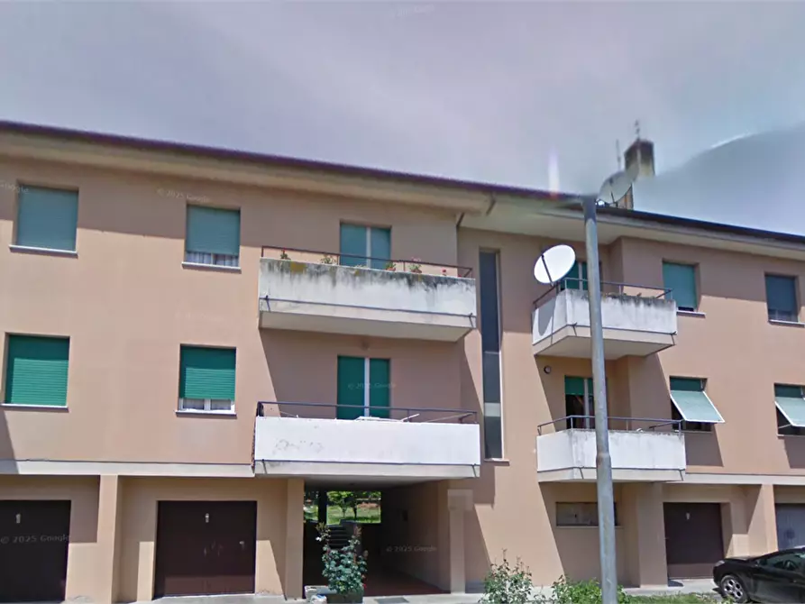 Immagine 4 di Appartamento in vendita  in Via Salici a Fossombrone