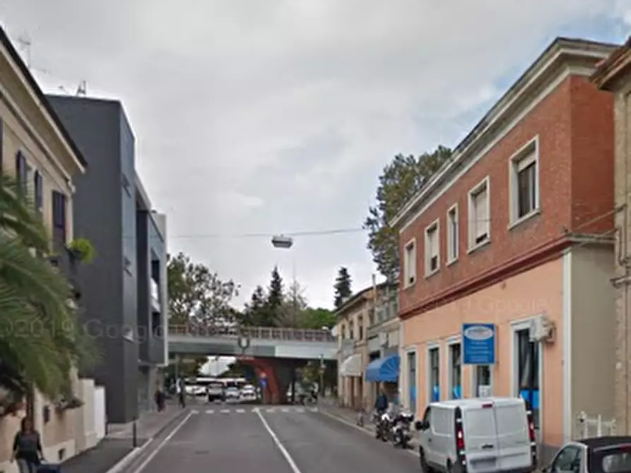 Immagine 4 di Negozio in vendita  in Via XXIV Maggio a Pesaro