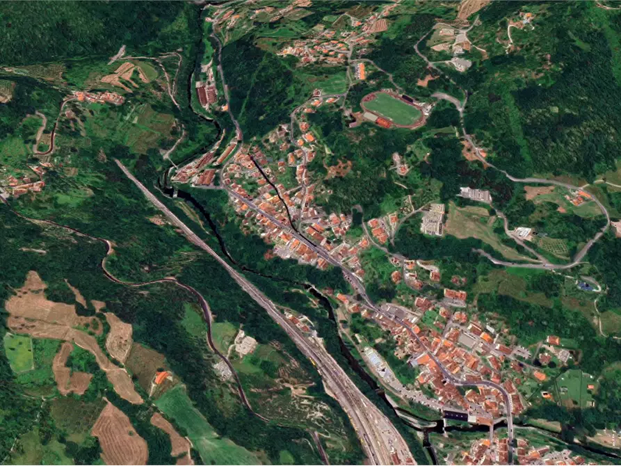 Immagine 7 di Casa indipendente in vendita  in Via Sant’Ippolito a Vernio