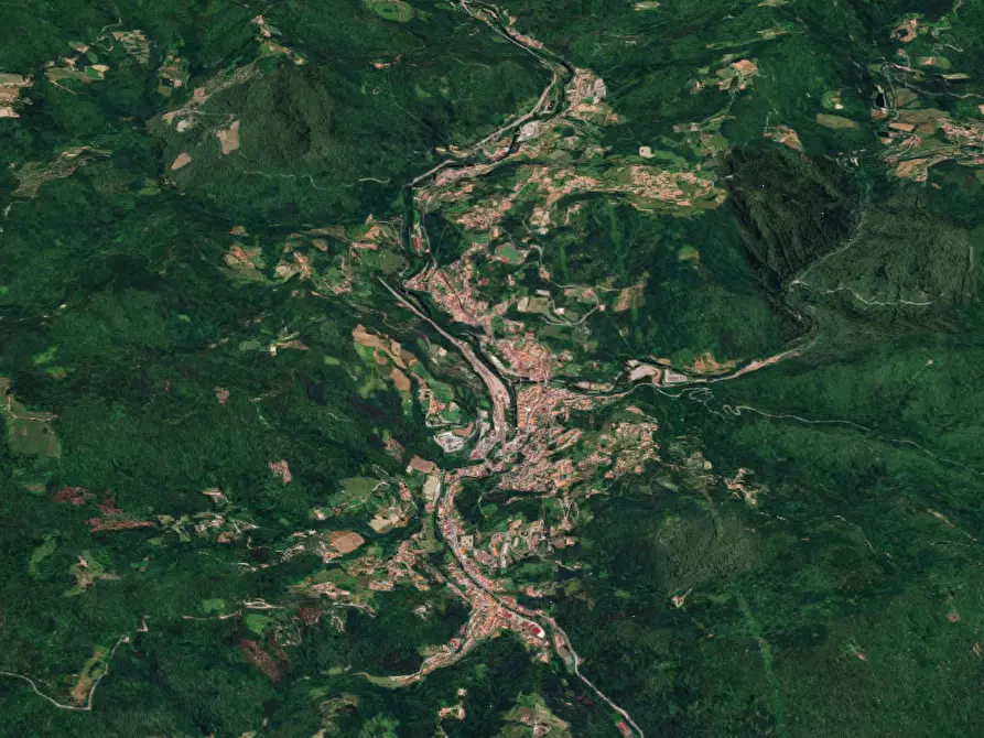 Immagine 9 di Casa indipendente in vendita  in Via Sant’Ippolito a Vernio