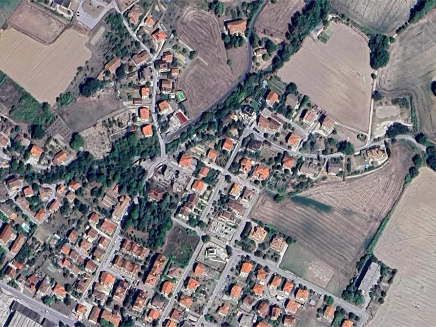 Immagine 2 di Laboratorio in vendita  in Via E. Fermi a Urbino